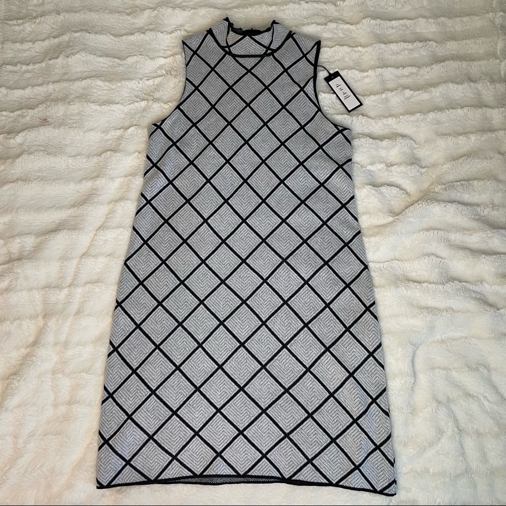 Romeo and Juliet Couture Mock Neck Knit Dress